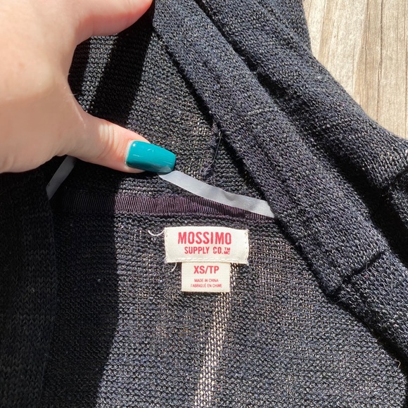 Cover - Picture 2 of 7